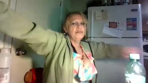 malinda702 online show from May 16, 4:37 am