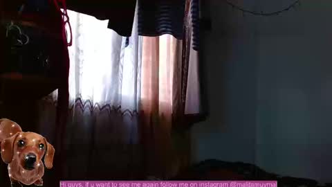 Snapshot of malitamuymal22 chatting on September 24, 10:42 pm Malita online show from September 24, 10:42 pm