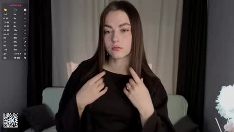 Mia online show from July 22, 4:13 am