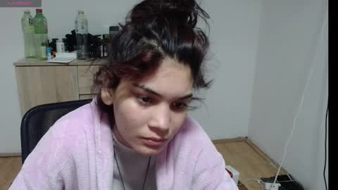 mallorymyers online show from November 1, 8:57 pm