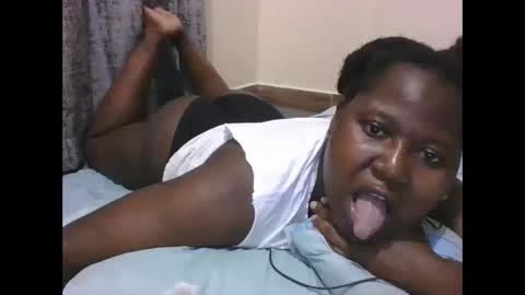 Snapshot of mamasita2023 chatting on January 30, 8:53 pm mamasita2023 online show from January 30, 8:53 pm