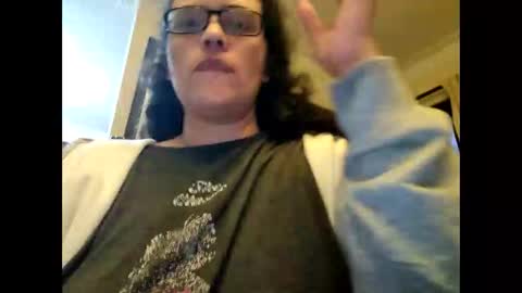 mami40 online show from March 12, 10:07 am