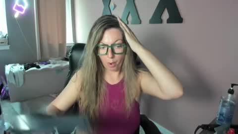 MandyBabyXXX online show from July 26, 5:31 pm