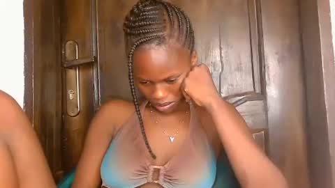 mandymia online show from April 13, 8:26 am