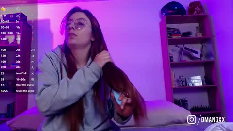 Danny online show from December 15, 2:06 am