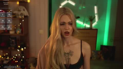 Amelie online show from April 16, 8:41 pm