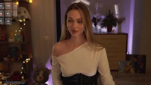 Amelie online show from January 17, 7:54 pm