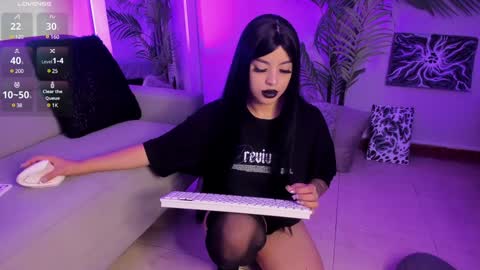Snapshot of manu_velez_ chatting on December 19, 2:13 pm Manu Velez online show from December 19, 2:13 pm