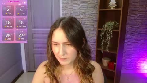 Snapshot of manue_bela chatting on March 3, 11:14 am Angela online show from March 3, 11:14 am
