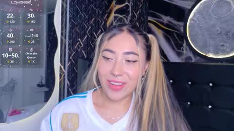 Manuela  online show from November 30, 4:38 am