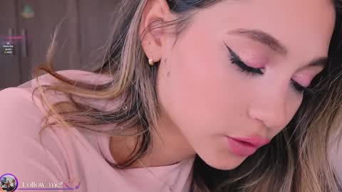 Mara Independent Model online show from January 10, 3:06 pm