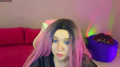 MaraLee e online show from December 15, 7:02 am