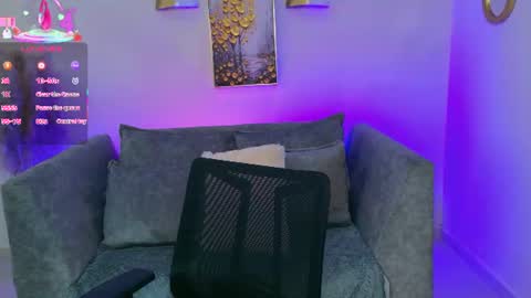 Mara online show from July 11, 5:24 pm