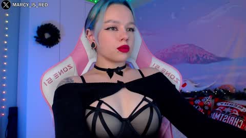 Snapshot of marceline_red chatting on December 8, 3:13 pm Lady Marceline online show from December 8, 3:13 pm