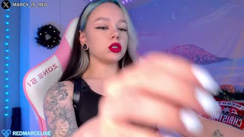 Snapshot of marceline_red chatting on December 12, 3:16 pm Lady Marceline online show from December 12, 3:16 pm