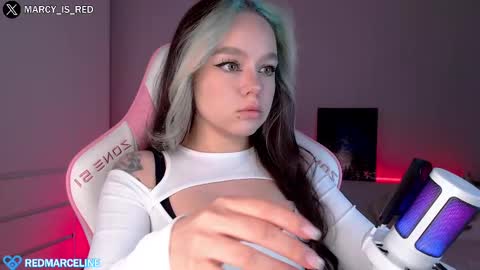 Snapshot of marceline_red chatting on February 13, 5:01 pm Lady Marceline online show from February 13, 5:01 pm
