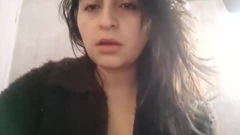 Snapshot of marceline_uu chatting on December 30, 1:47 pm M A R C I online show from December 30, 1:47 pm