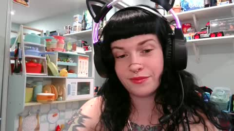 MarcelineAltaria online show from February 17, 3:58 am