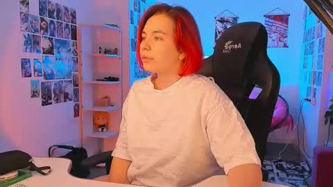 MarcelineChi online show from February 19, 5:51 am