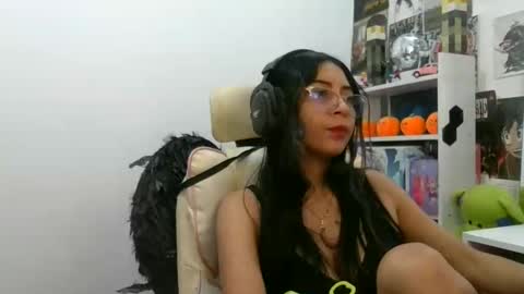 Snapshot of marcistar chatting on February 1, 4:14 am marcistar online show from February 1, 4:14 am
