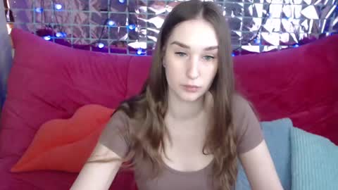 Snapshot of margarettii chatting on March 1, 5:52 am margarettii online show from March 1, 5:52 am