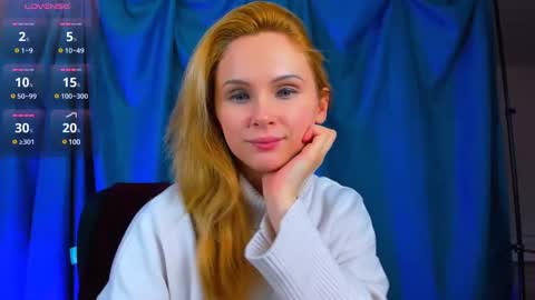 Snapshot of margaux_corsets6641000 chatting on March 5, 12:33 pm margaux_corsets6641000 online show from March 5, 12:33 pm
