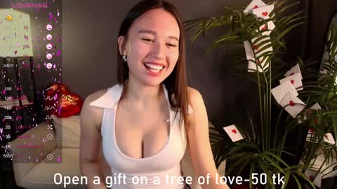 Snapshot of margeritirell chatting on February 8, 2:47 am Margo online show from February 8, 2:47 am