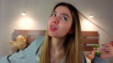 Call me Margie33 online show from February 5, 8:50 am