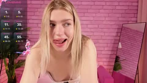 margo_robbbie online show from September 25, 2:54 am