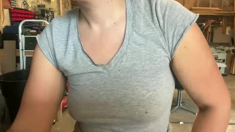 Elle online show from March 4, 9:32 pm