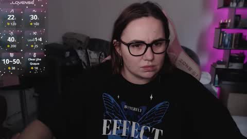 mari moore online show from October 31, 9:13 am