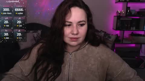 mari moore online show from February 12, 7:23 am