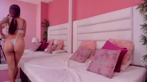 Maria Alejandra online show from March 3, 7:24 pm