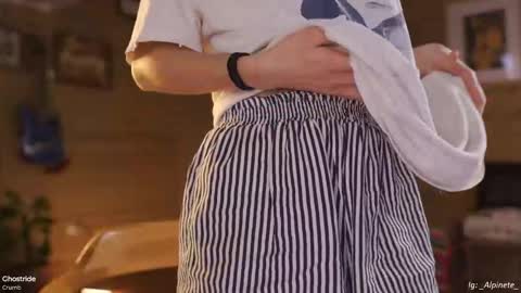 Alfonsina online show from October 13, 9:28 pm