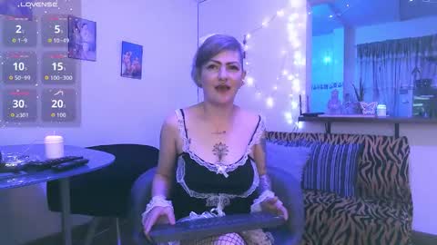 Snapshot of maria_fernandaxxx_ chatting on September 9, 6:24 am Maria fernanda online show from September 9, 6:24 am