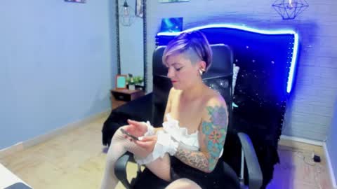 Snapshot of maria_fernandaxxx_ chatting on December 7, 4:53 am Maria fernanda online show from December 7, 4:53 am