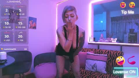 Snapshot of maria_fernandaxxx_ chatting on October 18, 5:21 am Maria fernanda online show from October 18, 5:21 am