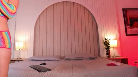 Maria  online show from February 26, 1:21 pm