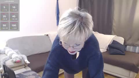 Snapshot of maria_lisica chatting on September 29, 10:31 am Mari online show from September 29, 10:31 am