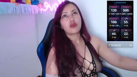 Snapshot of maria_mendoza chatting on October 16, 4:09 pm Maria online show from October 16, 4:09 pm