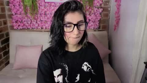 Maria online show from March 21, 6:57 pm