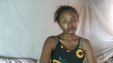 Maria online show from April 23, 11:39 am