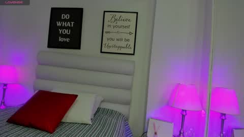 Snapshot of mariam_scott18 chatting on February 26, 4:49 pm Mariam online show from February 26, 4:49 pm
