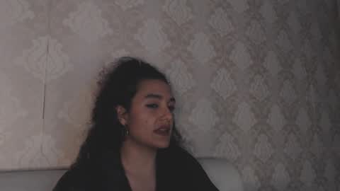 Snapshot of marian_skinny chatting on January 7, 11:03 pm Marian online show from January 7, 11:03 pm