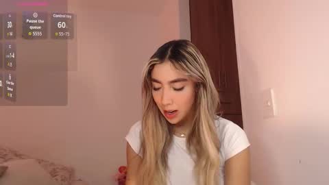 Mariana online show from November 11, 7:11 pm