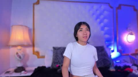 Mariana   online show from December 21, 11:03 am