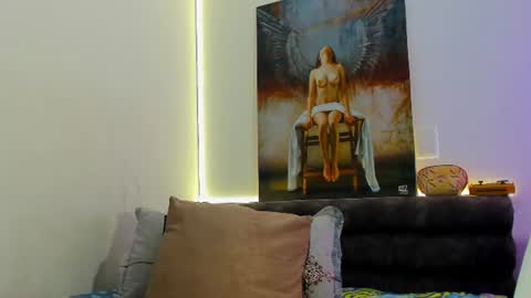 Mariana Angel online show from July 25, 12:12 pm
