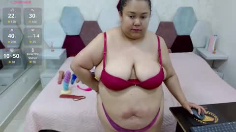 mariana online show from April 11, 4:21 pm