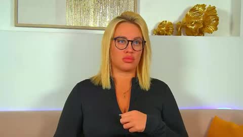 Maria online show from March 9, 3:10 am