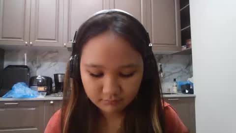 Vivi online show from July 20, 10:39 am